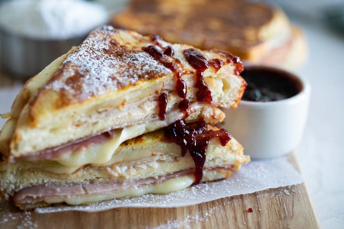 The Holiday Monte Cristo is Back at eggtc.!